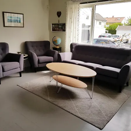 Apartment Stayplus Four-bedroom Lund (Hojslev)