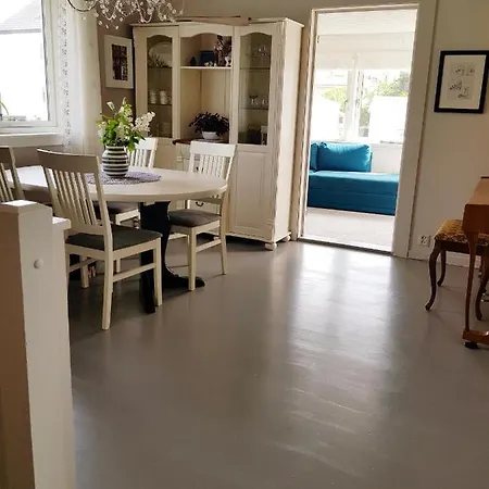 Stayplus Four-bedroom