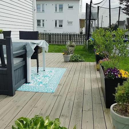 Stayplus Four-bedroom Lund (Hojslev)